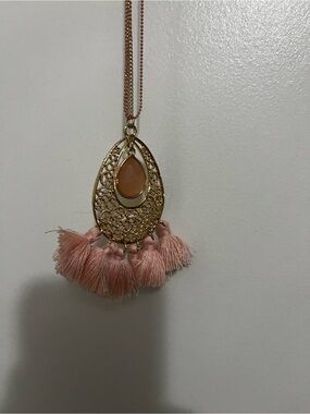 Brand new Gold and Pink Teardrop Tassel Pendant Necklace
